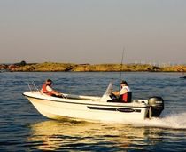 Außenbord-Konsolenboot / Seitenkonsole