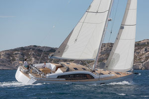 Segel-Yacht / Fahrten / Decksalon