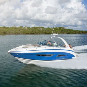 Express Cruiser / Innenborder / diesel / zweimotorig / Open