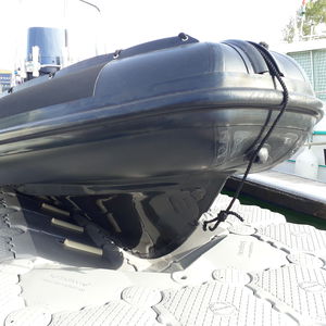 schwimmender Ponton / zur Trockenlagerung / für Yachthäfen / Kunststoff