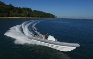 Außenbord-Schlauchboot / Festrumpf / Jockey-Konsole / Offshore