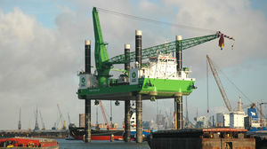 Offshore Service Schiff für Windpark