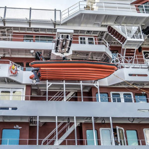 Davit für Schiffe / für Rettungsboote / hydraulisch / Teleskop