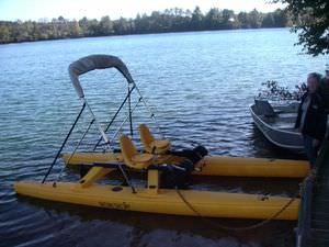 Tretboot / 2 Plätze / elektrischer Antrieb