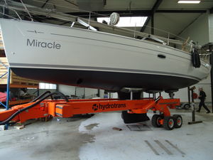 Anhänger für das Zuwasserlassen / für Materialumschlag / für Segelboote / hydraulisch