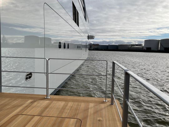 SWISS CARBON Marine Systems Photo 4