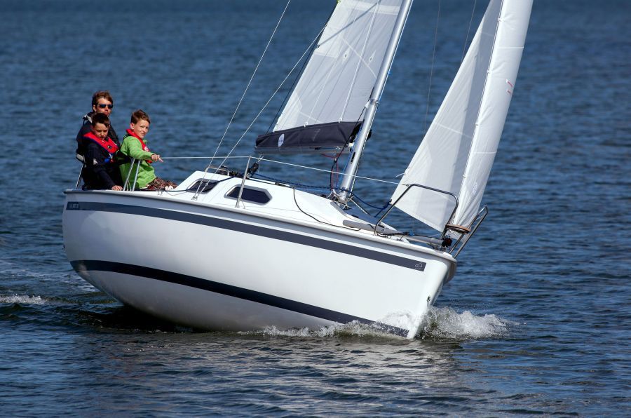 CruiserRacerSegelboot 20 SailArt mit offenem Heck / Bugspriet / trailerbar CruiserRacerSegelboot 20 SailArt mit offenem Heck / Bugspriet / trailerbar