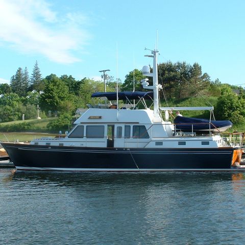 fahrten-motoryacht - mugsy - lyman morse - flybridge