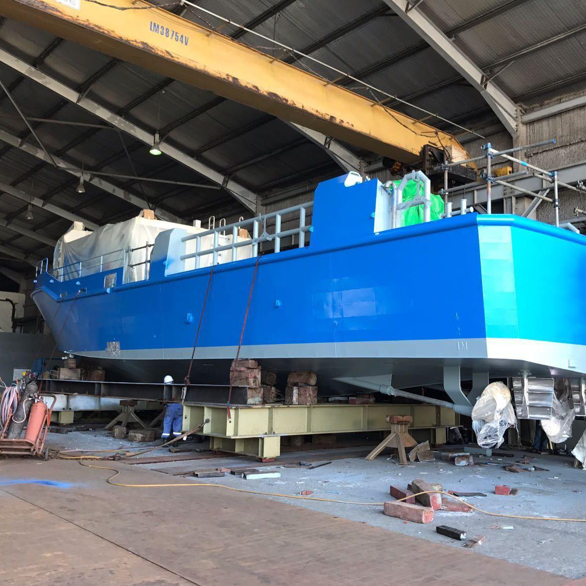 Offshore Service Schiff 24M Dundee Marine & Industrial Services Pte Ltd Crew Vessel