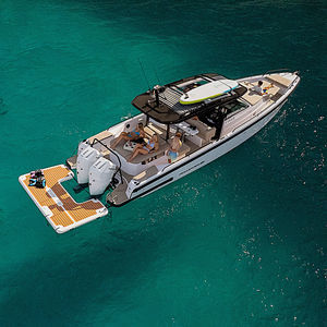 schwimmende Plattform