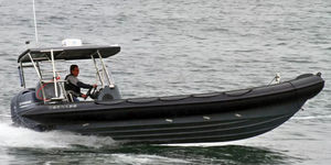 Außenborder-Schlauchboot 1