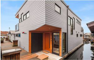 schwimmendes Haus 1