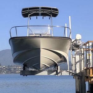 Boot-Aufzug 1
