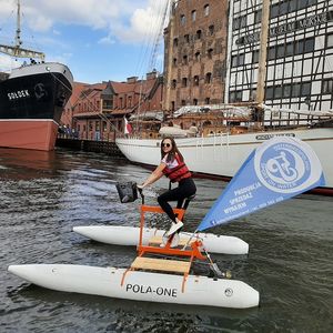 Einpersonen-Wasserfahrrad