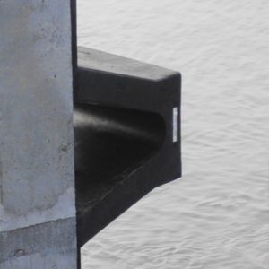 Fender für Häfen