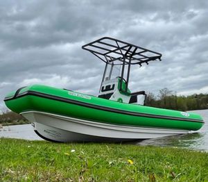 halbstarres Schlauchboot