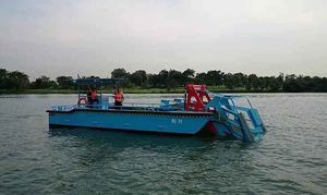 Arbeitsboot Berufsschiff 1
