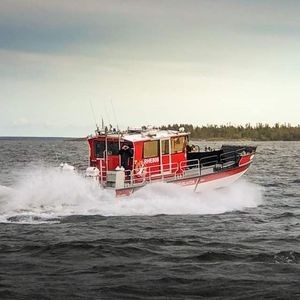Feuerlöschboot-Berufsschiff