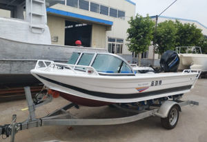 Offenes Boot / Außenborder