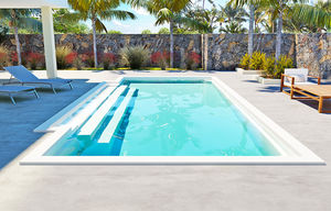 Schwimmbecken
