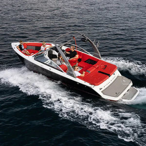 Deck-Boat / Innenborder
