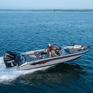 Bass-Boat / Außenborder