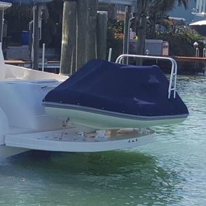 Beiboothalter für Boot