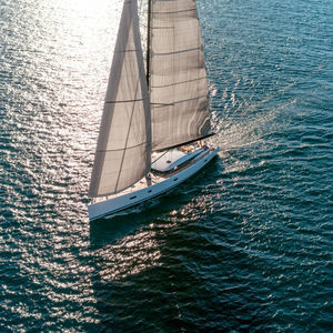 Segelyacht für Kreuzfahrten