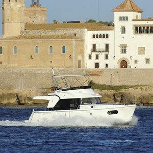 Innenborder-Trawler