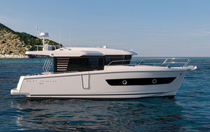 Innenborder-Trawler 1