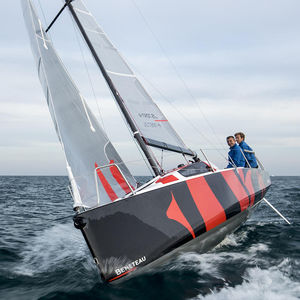 Hochseefahrten-Segelboot
