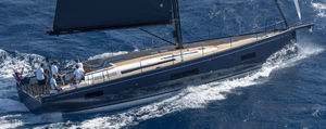 Segelyacht für Fahrten- und Regattasegeln 1