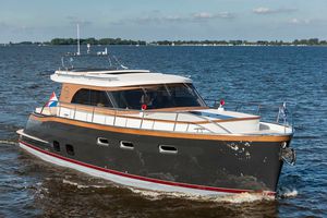 Express-Cruiser / Innenborder