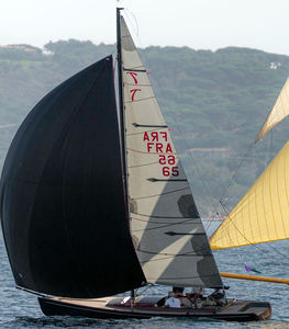 traditionelles Segelboot