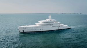 Megayacht für Kreuzfahrten
