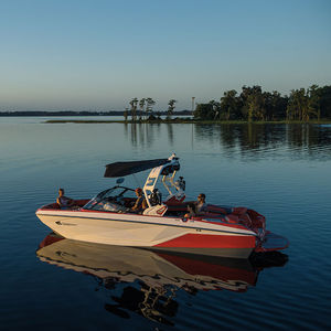 Runabout für Wakesurf 1