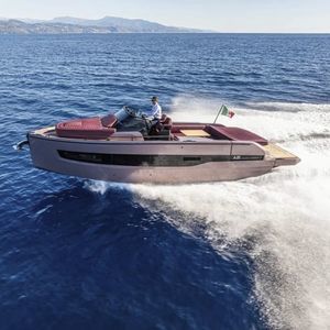 Express-Cruiser / Innenborder