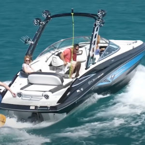 Außenborder-Runabout