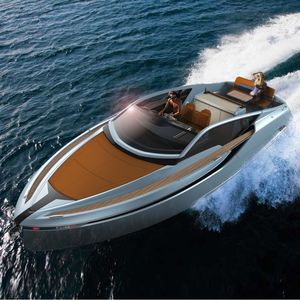 Express Cruiser / Innenborder / Diesel / zweimotorig / Open
