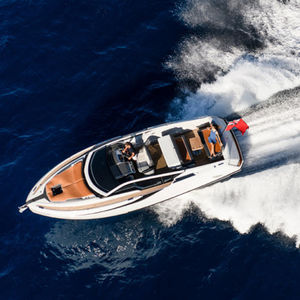 Express Cruiser / Diesel