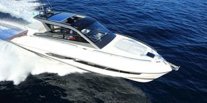 Fahrten-Motoryacht