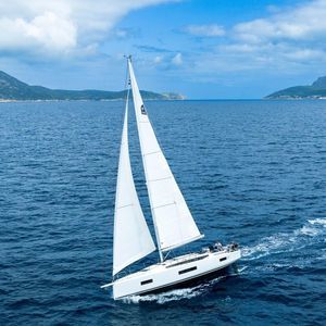 Segelboot für Kreuzfahrten 1