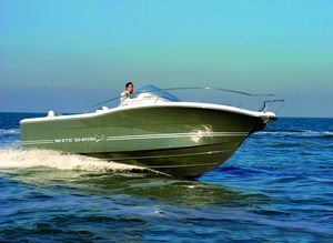 Cabin-Cruiser / Außenborder 1