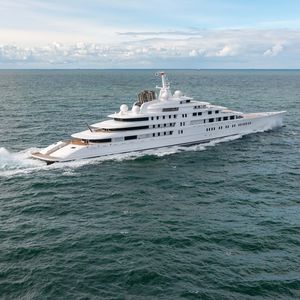 Megayacht für Kreuzfahrten
