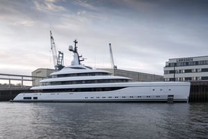 Megayacht für Kreuzfahrten