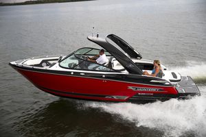 Innenborder-Runabout / Doppelkonsole / Bowrider / Wasserski