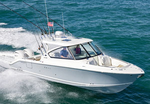 Express-Cruiser / Außenborder