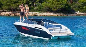Cabin-Cruiser / Innenborder