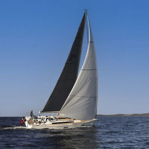 Hochseefahrten-Segelboot