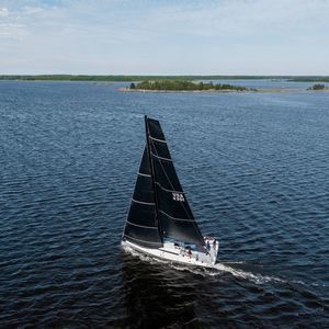 Segelboot für Fahrten- und Regattasegeln
